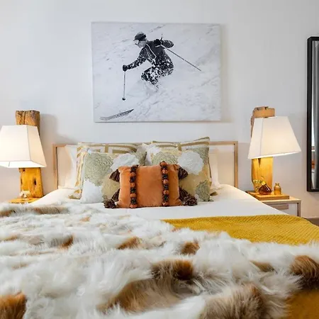 Penthouse 130m Hyper Centre - Parking - Jacuzzi * Chamonix