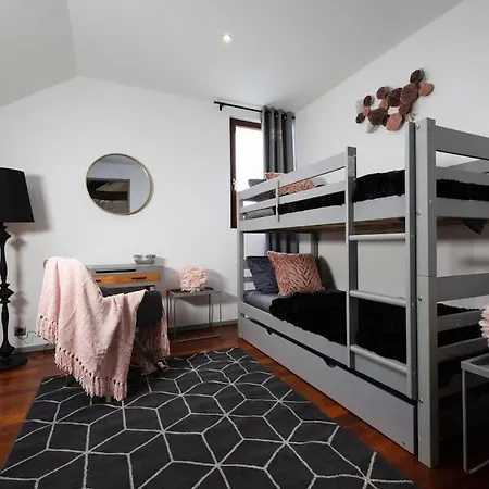 Penthouse 130m Hyper Centre - Parking - Jacuzzi Apartman Chamonix